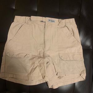 Khaki PFG shorts